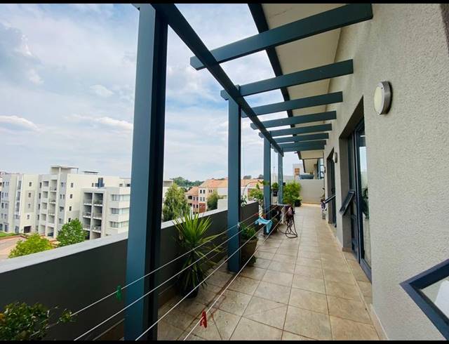 3 BEDROOM APARTMENT FOR SALE IN BEDFORD GARDENS